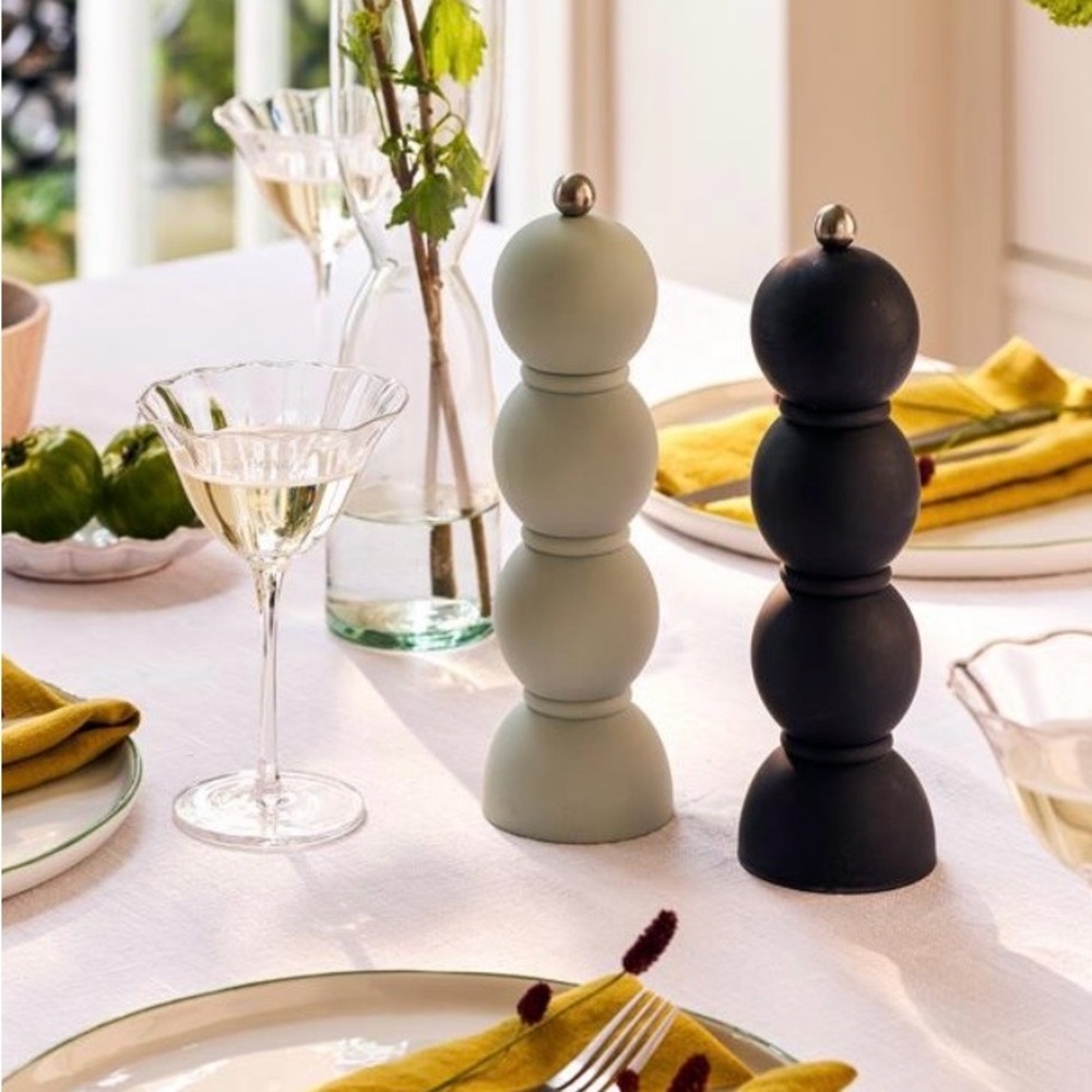 Addison Ross Salt and Pepper Shakers